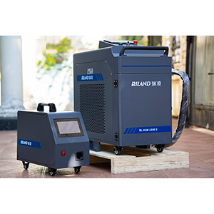 Máy hàn LASER 1500W Riland