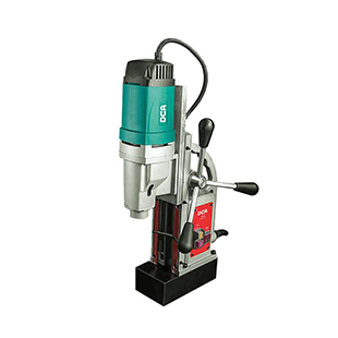 Máy khoan từ chân đế DCA AJC23S