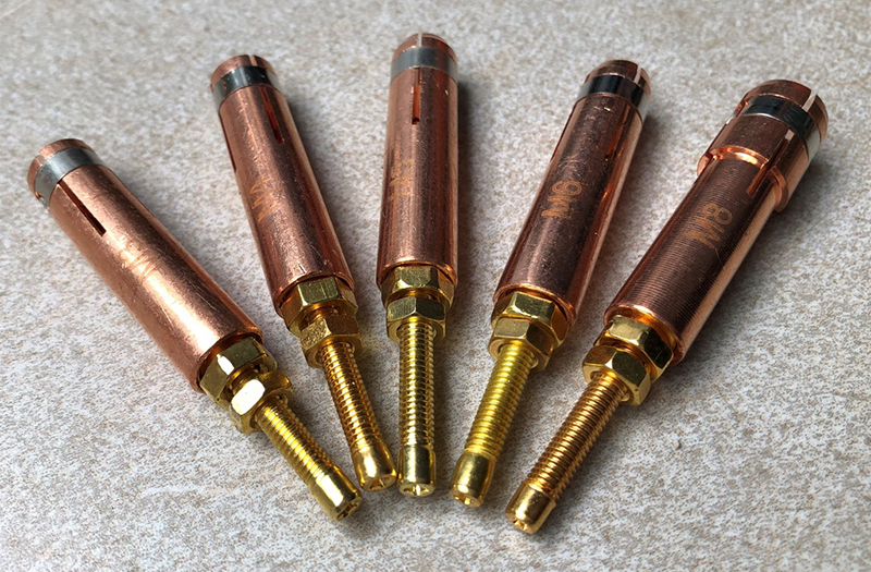 Đầu kẹp vít hàn bu long