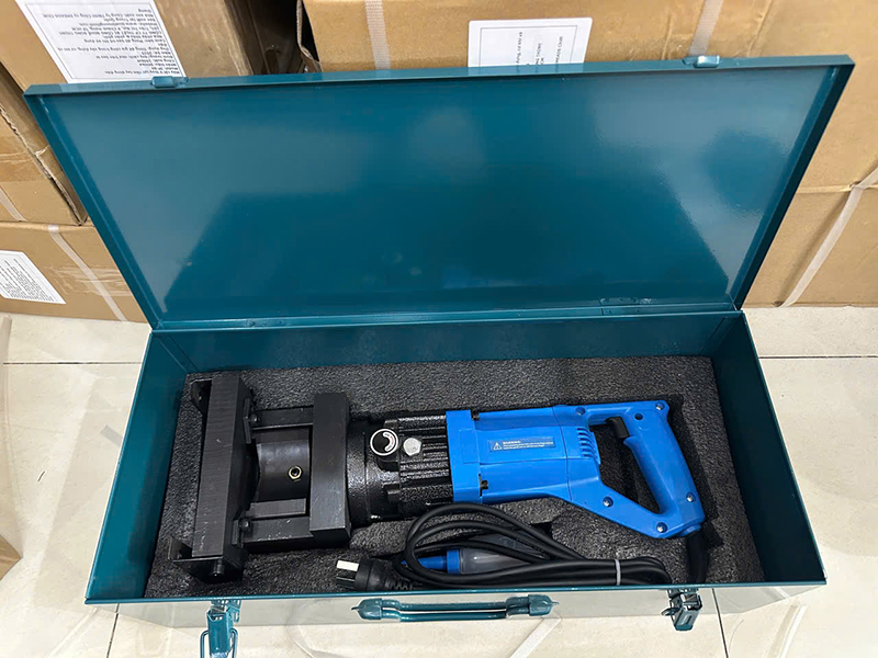 Máy cắt sắt V thủy lực cầm tay JP-60B dùng điện