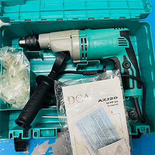 Máy khoan búa 720W DCA AZJ20