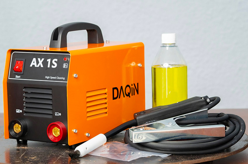 M&aacute;y tẩy mối h&agrave;n INOX Daqin Ax-1S