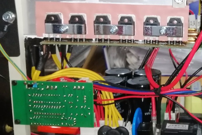 Máy sử dụng 12 Diode công xuất đầu ra